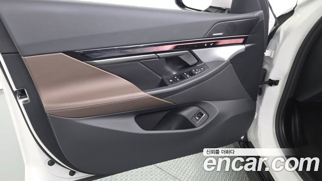 BMW 5 Series (G60) 520i M Sport 2025 — фото 24