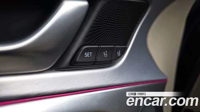 Genesis G70 2.2D Elite 2019 — фото 18