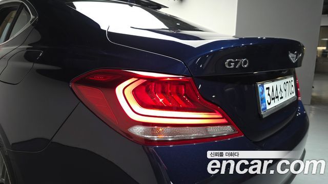Genesis G70 2.2D Elite 2019 — фото 23