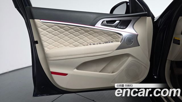 Genesis G70 2.2D Elite 2019 — фото 24