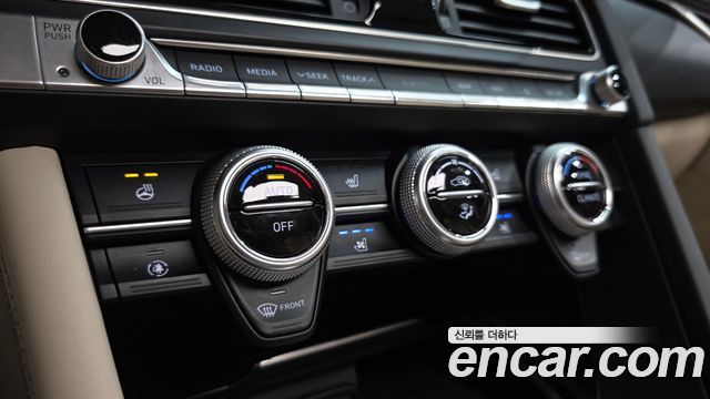 Genesis G70 2.2D Elite 2019 — фото 35