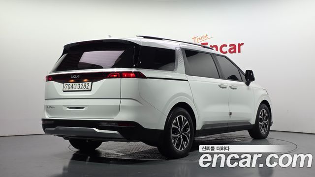 Kia Carnival (IV) Gasoline 11-Seater Prestige 2023 — фото 2
