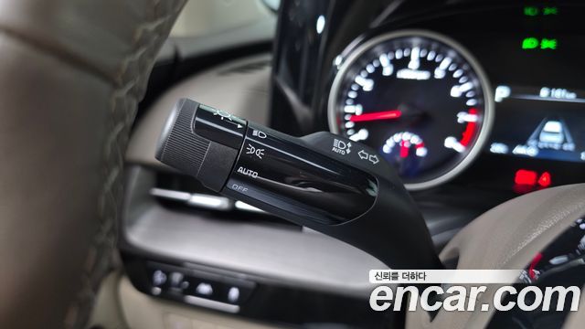 Kia Carnival (IV) Gasoline 11-Seater Prestige 2023 — фото 15