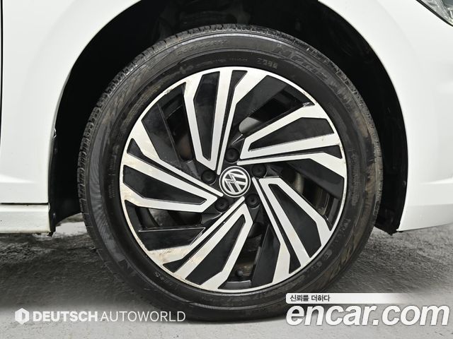 Volkswagen Jetta (VII) 1.4 TSI Premium 2021 — фото 5
