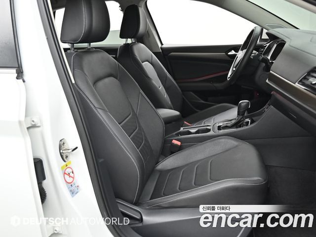 Volkswagen Jetta (VII) 1.4 TSI Premium 2021 — фото 10