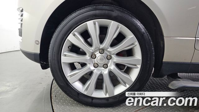 Land Rover Range Rover (IV) 3.0 TDV6 Vogue SE DIESEL 2014 — фото 5