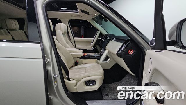 Land Rover Range Rover (IV) 3.0 TDV6 Vogue SE DIESEL 2014 — фото 12