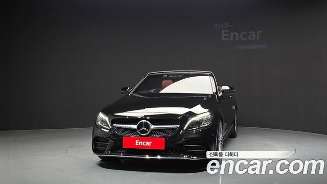 Mercedes-Benz C-Class (W205) C200 Cabriolet 2023 — фото 3