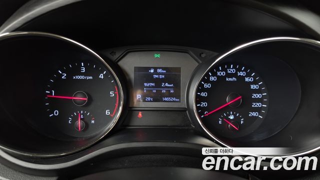 Kia Carnival 9-Seater Luxury 2019 — фото 8