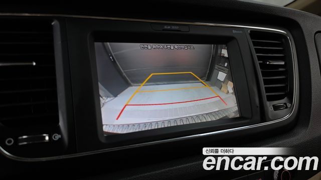 Kia Carnival 9-Seater Luxury 2019 — фото 15