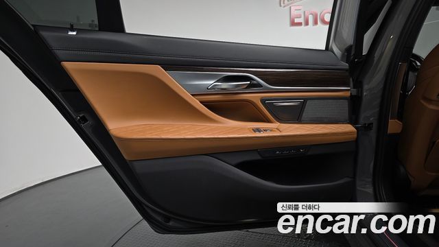 BMW 7 Series (G11) 730Ld xDrive Design Pure Excellence 2020 — фото 25