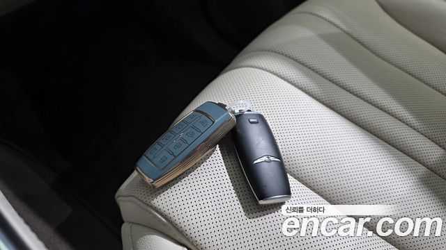 Genesis GV80 3.0 Diesel AWD 2023 — фото 15