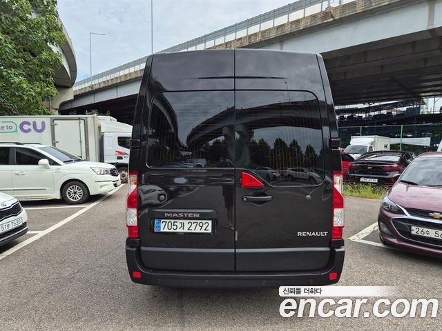 Renault Korea Master 2.3 15-Seater 2019 — фото 4