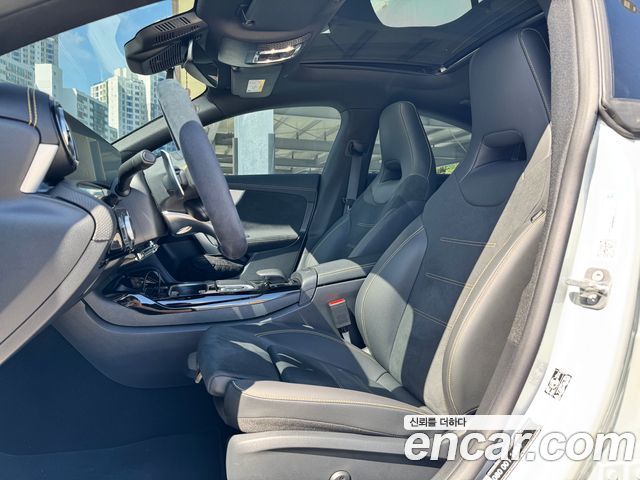 Mercedes-Benz CLA-Class (C118) AMG CLA 45 S 4MATIC+ 2023 — фото 10