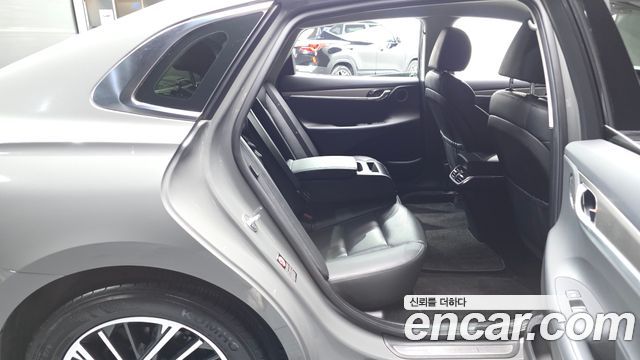 Hyundai Grandeur (IG) 2.5 Premium Choice 2020 — фото 11