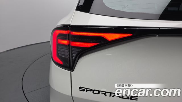 Kia Sportage Hybrid (V) HEV 1.6 2WD Signature X Line 2025 — фото 23