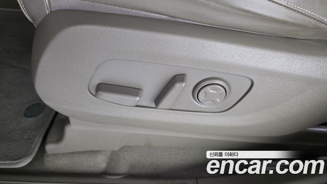 Kia Carnival (IV) Gasoline 9-Seater Hi-Limousine Signature 2021 — фото 37