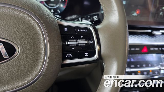 Kia Carnival (IV) Gasoline 9-Seater Hi-Limousine Signature 2021 — фото 44