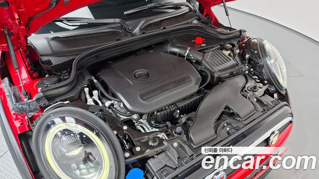 MINI Cooper 5Door Classic Third Generation 2023 — фото 6