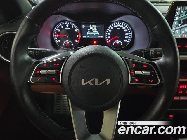 Kia K3 (II) 1.6 Prestige 2024 — фото 6