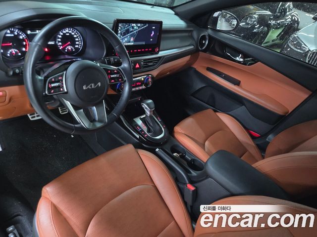 Kia K3 (II) 1.6 Prestige 2024 — фото 9