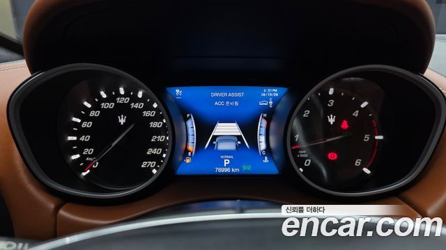 Maserati Levante 3.0 Diesel AWD GranLusso 2020 — фото 8