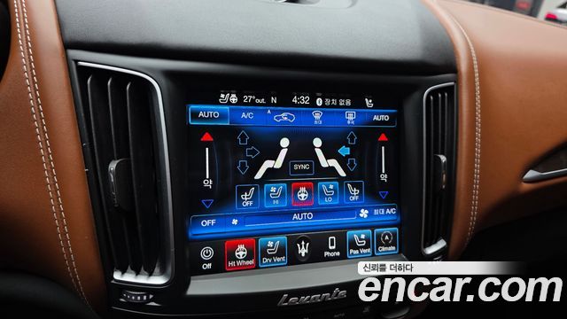 Maserati Levante 3.0 Diesel AWD GranLusso 2020 — фото 21