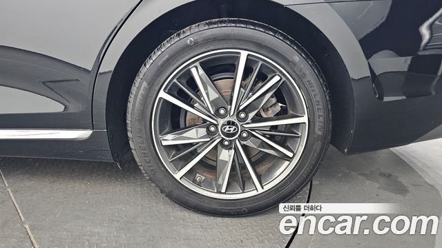 Hyundai Grandeur (IG) 2.5 Premium Choice 2021 — фото 21