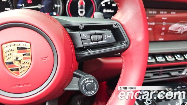 Porsche 911 (992) Targa 4S 2024 — фото 28