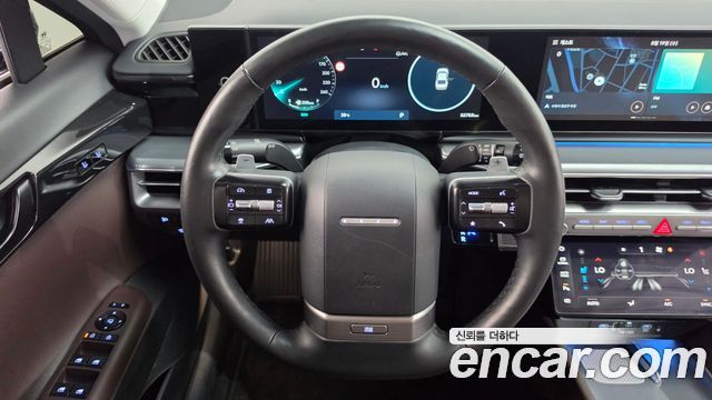Hyundai Grandeur (GN7) 3.5 LPG 2WD Exclusive 2023 — фото 13