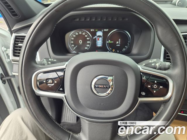 Volvo XC90 (II) T8 Inscription Hybird 2021 — фото 10
