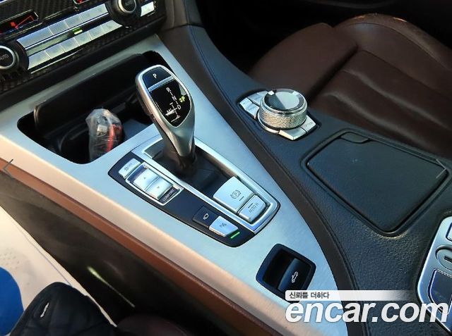BMW 6 Series (F12) 640i Convertible 2012 — фото 19
