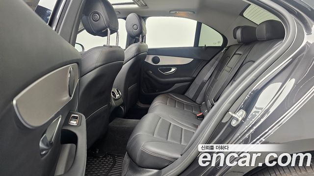 Mercedes-Benz C-Class (W205) C200 Avantgarde 2020 — фото 12