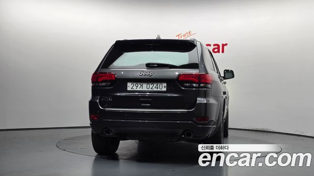 Jeep Grand Cherokee 3.0 Diesel 75th Special Edition WK2 2016 — фото 4