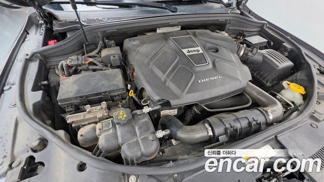 Jeep Grand Cherokee 3.0 Diesel 75th Special Edition WK2 2016 — фото 6