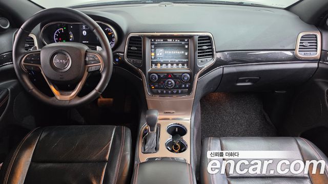 Jeep Grand Cherokee 3.0 Diesel 75th Special Edition WK2 2016 — фото 7