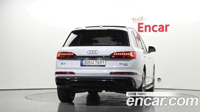 Audi Q7 (4M) 55 TFSI Quattro Premium 2023 — фото 4