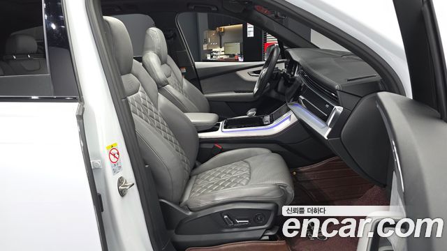 Audi Q7 (4M) 55 TFSI Quattro Premium 2023 — фото 11