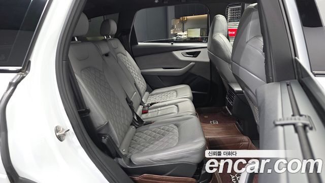 Audi Q7 (4M) 55 TFSI Quattro Premium 2023 — фото 12