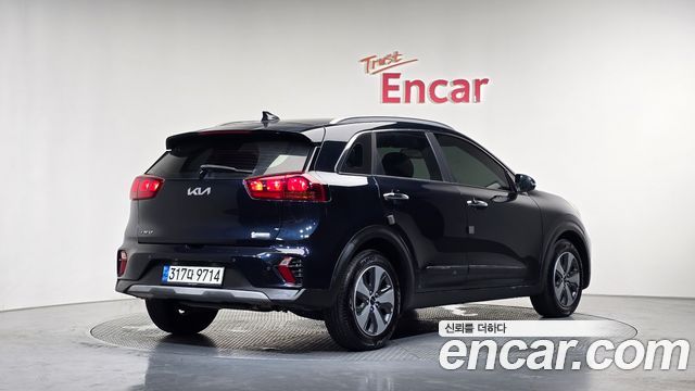 Kia Niro 1.6 HEV Trendy 2022 — фото 2