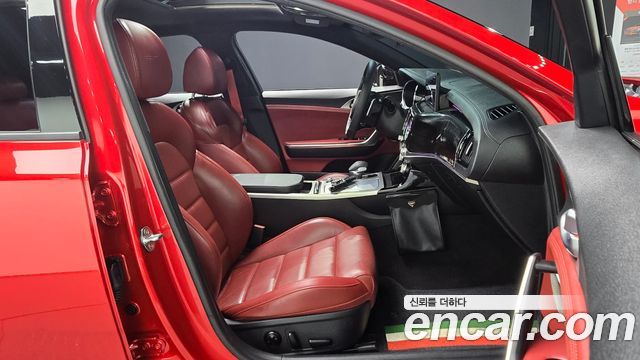 Kia Stinger 3.3 Turbo AWD GT 2020 — фото 11