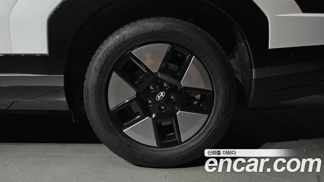 Hyundai Santa Fe (MX5) HEV 1.6 2WD Calligraphy 2024 — фото 21