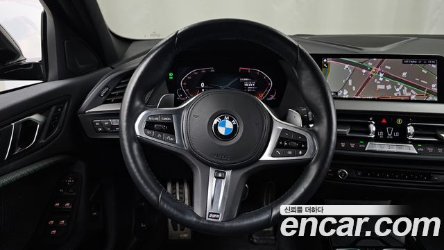 BMW 1 Series (F40) 120i M Sports 2023 — фото 13