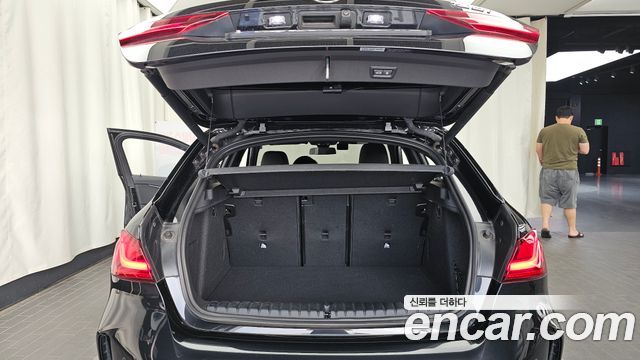 BMW 1 Series (F40) 120i M Sports 2023 — фото 20