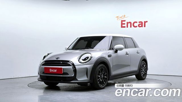 MINI Cooper 5Door Classic Third Generation
