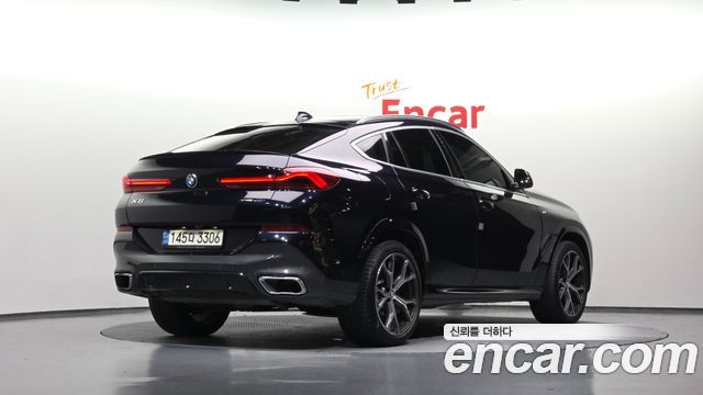 BMW X6 (G06) xDrive40i M Sport 2021 — фото 2