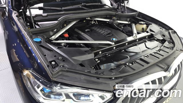 BMW X6 (G06) xDrive40i M Sport 2021 — фото 6