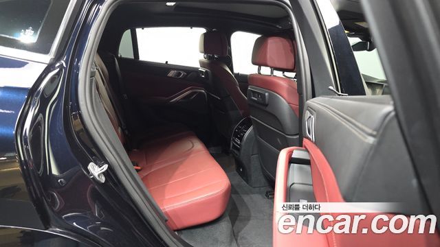 BMW X6 (G06) xDrive40i M Sport 2021 — фото 16