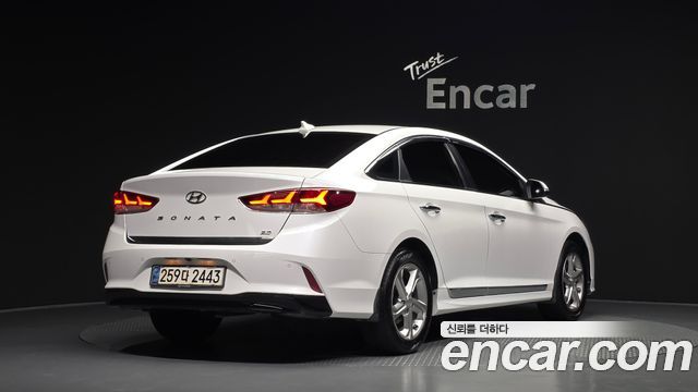 Hyundai Sonata New Rise LPI Taxi Premium 2020 — фото 2
