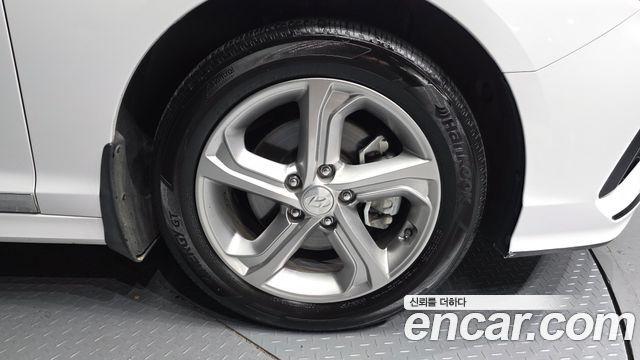 Hyundai Sonata New Rise LPI Taxi Premium 2020 — фото 21